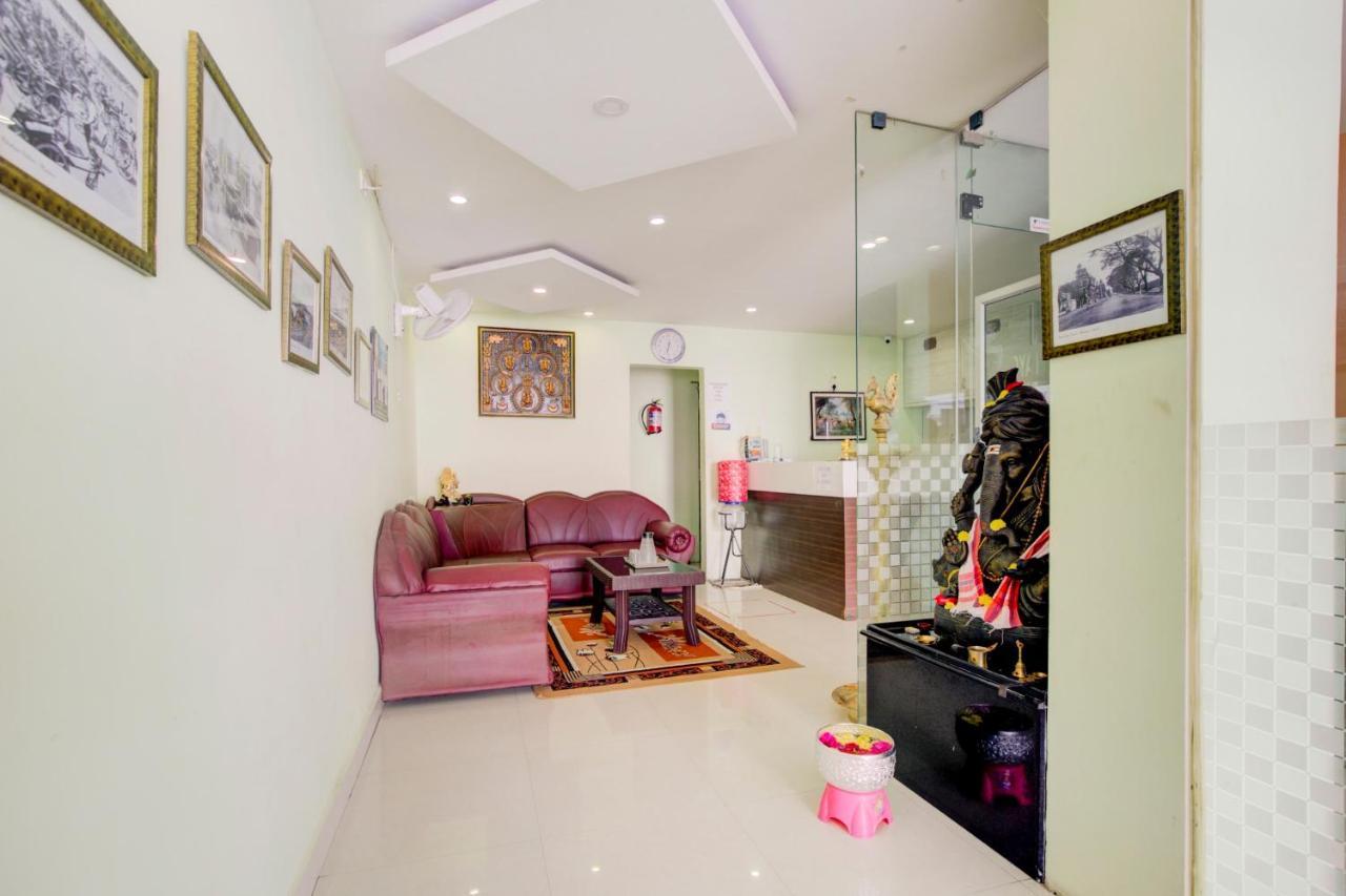 فندق شينايفي  Oyo Flagship Amutha Residency المظهر الخارجي الصورة