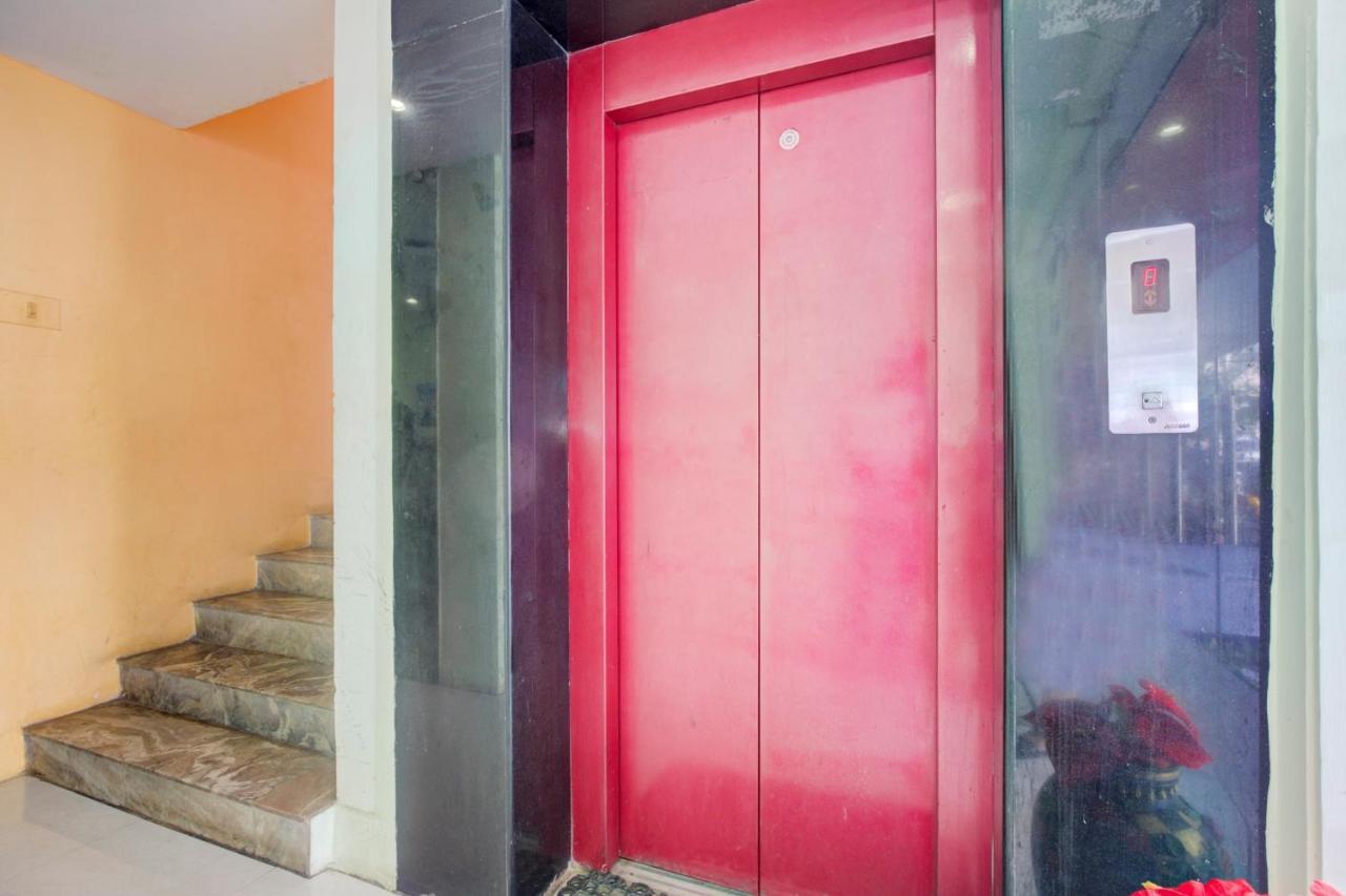 فندق شينايفي  Oyo Flagship Amutha Residency المظهر الخارجي الصورة