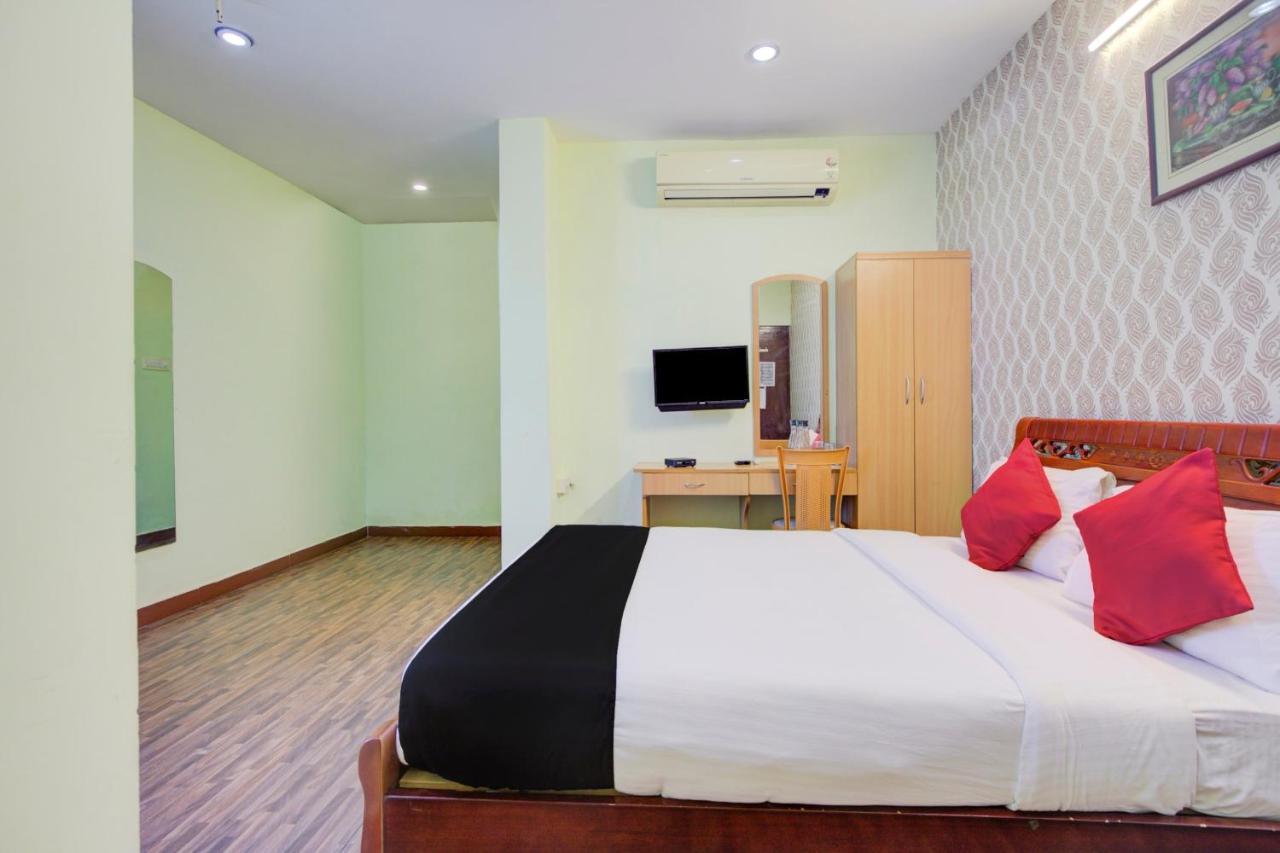 فندق شينايفي  Oyo Flagship Amutha Residency المظهر الخارجي الصورة