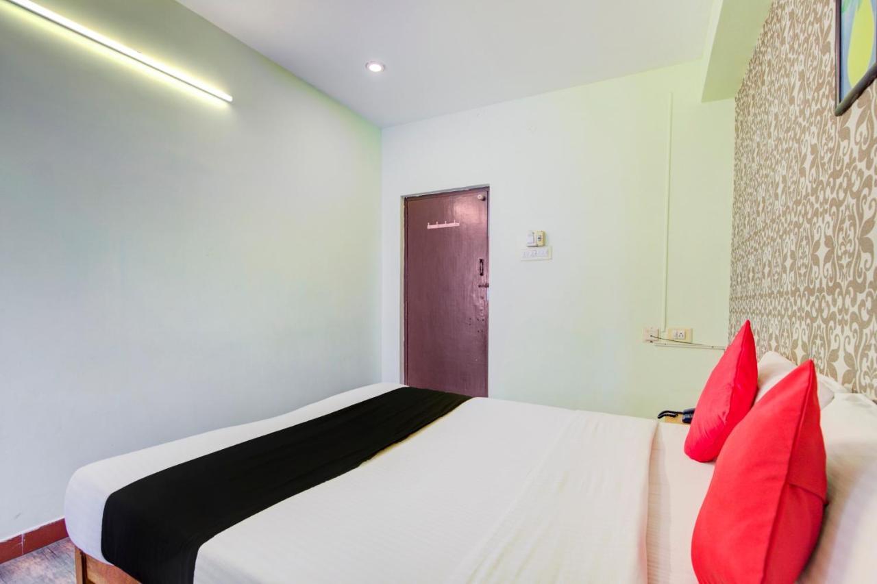 فندق شينايفي  Oyo Flagship Amutha Residency المظهر الخارجي الصورة